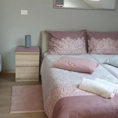 Apartma Pivka City Stars Apartment Pivka